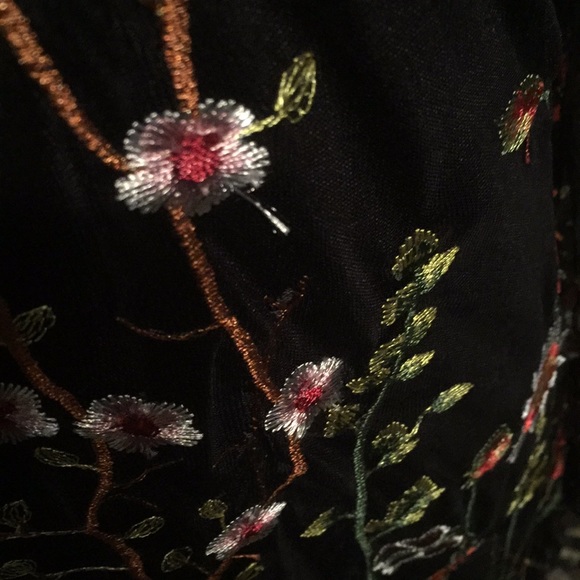 She + Sky Floral Embroidered Dress, Size L - Picture 5 of 8